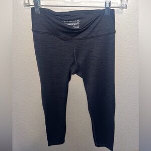 Outdoor voices leggings.